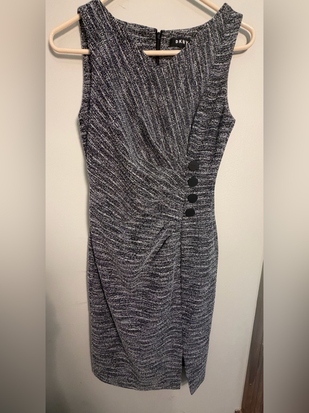 DKNY Black and White Tweed Sheath Dress with Side Buttons size 4